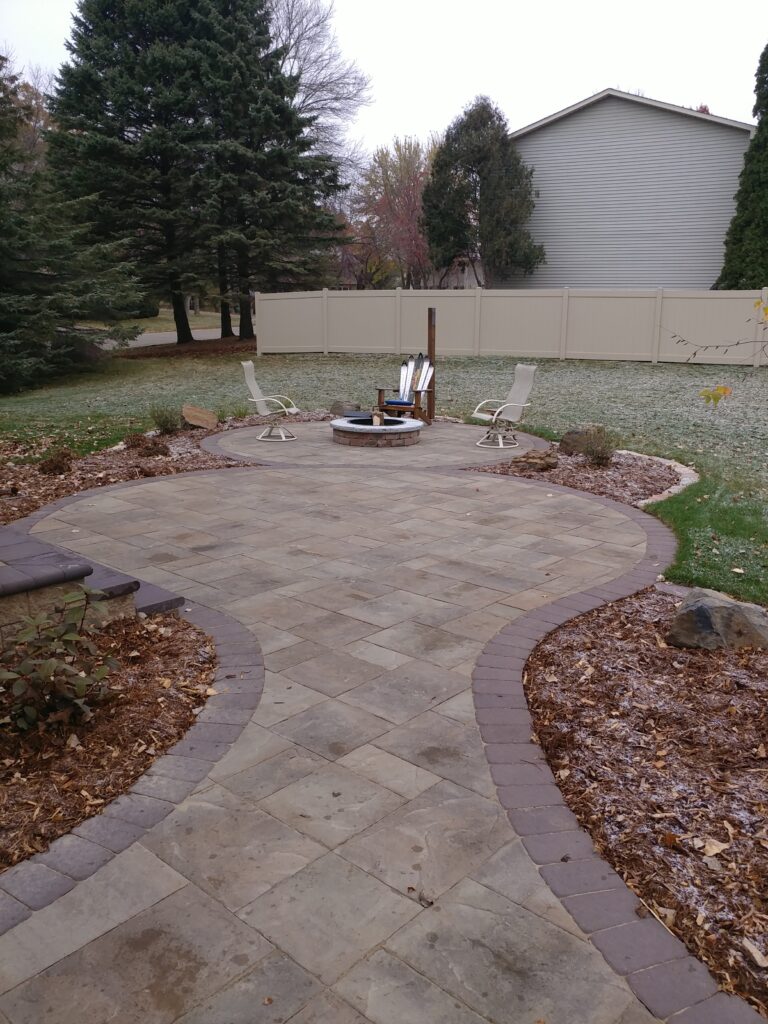 Pavers Patios Walkways (1) Cedar Creek Landscaping